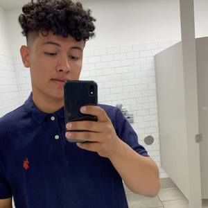 Meet your Posher, Alex